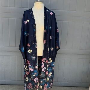 🐬VS Blue Flowers Kimono Robe Cover Up  M/L
